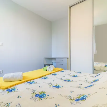 Apartman Ruzmarin - New Zára