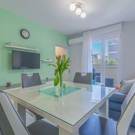 Ruzmarin - New Apartment Zadar