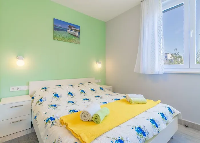 Ruzmarin - New Zadar